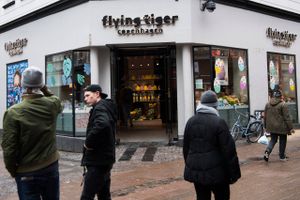 Detailselskabet bag kæden Flying Tiger Copenhagen løfter ambitionerne frem mod 2028. Sammen med lokale franchisepartnere skal der åbnes nye butikker på stribe, så antallet fordobles i forhold til nu på globalt plan. 