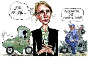 Satire - uge 1: Danske skatteydere er så dumme, at vi udbetaler skrotpræmier til biler, der eksporteres til Afrika. Vi finder os i et lovarbejde på speed fra Folketinget, og at offentligt ansatte skal finde sig i at blive filmet i smug på deres arbejde.