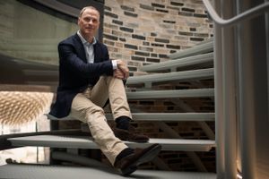 Kim Gulstad, adm. direktør i Kirk Kapital, i Fjordenhus, pengetankens hovedsæde i Vejle
