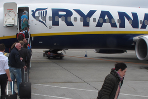 Der er lagt op til hård faglig kamp, når det irske lavprisselskab Ryanair etablerer sig i Københavns Lufthavn.