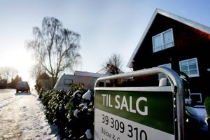 For anden måned i streg er udbuddet af huse på det danske boligmarked i fald.  