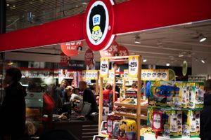Kapitalfonden EQT har ifølge en ny regnskabsanalyse skudt over 1 mia. kr. i de konkursramte legetøjskæder Fætter BR og Toys'R'Us.