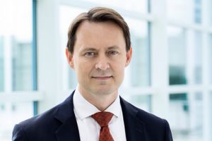Lønningerne i Østeuropa stiger kraftigt i disse år, og det lægger et heftigt omkostningspres på en stribe danske virksomheder. Coloplasts samlede lønudgifter er tredoblet på blot et år bl.a. som følge af lønpres i Ungarn.