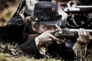 Den tidligere DR-dramachefs erkendelse af, at bl.a. serien "1864" var et politisk projekt, møder kritik fra flere kulturpolitikere.