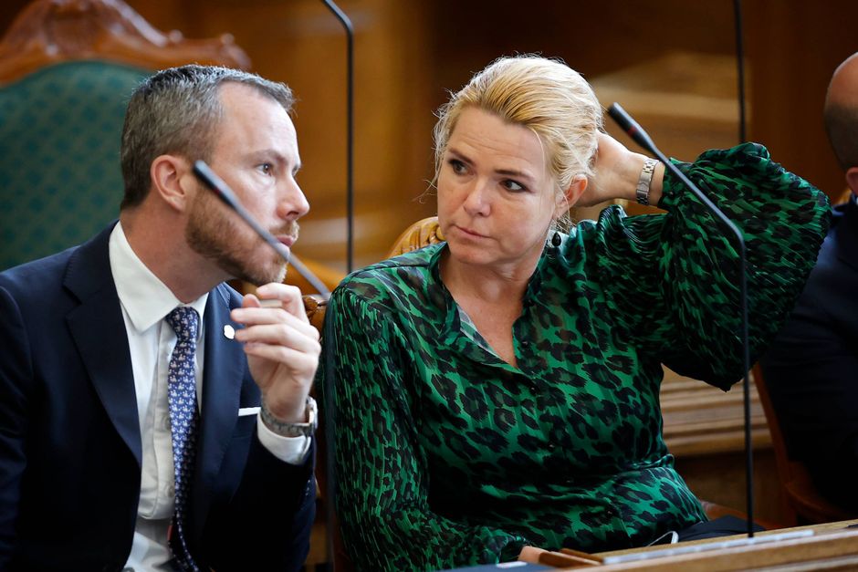 Venstre dropper krav om advokatvurdering af statsministers ansvar i Minksagen. Et tillidsbrud, siger Støjberg.