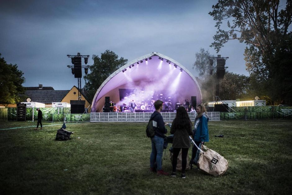 Heartland Festival, stedet hvor man skåler i rosé til rockmusikken