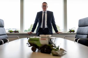 Trods voldsomme uvejr på råvaremarkederne har Danish Agro det seneste år høstet det største overskud i koncernens historie. Coronakrise og sygdomsudbrud har dog ramt nogle af koncernens datterselskaber hårdt. 