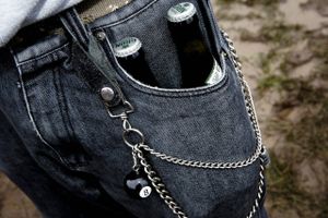 Tuborgs økologiske ølvariant har sat sig hårdt på den store musikfestival, hvor man for tre år siden første gang testede produktet. Over en tredjedel af de mange solgte øl er i dag Tuborg Rå.