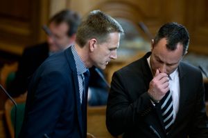 Venstre erkender, at det bliver vanskeligt at nå regeringens ambitiøse målsætninger om 55-60.000 flere i arbejde og 80 mia. kr. i øget BNP, så længe S og DF er enige om at afvise bl.a. højere pensionsalder og topskattelettelser