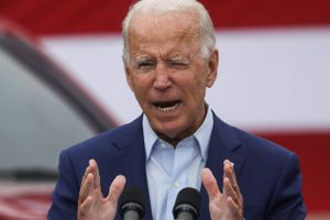 Den demokratiske præsidentkandidat, Joe Biden, talte onsdag i byen Warren i Michigan, som er hjemsted for den amerikanske bilindustri. Foto: Leah Millis/Reuters
