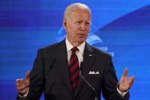 Analyse: Præsident Biden skal finde en passende grimasse under sit besøg i Saudi-Arabien. Især mødet med den magtfulde kronprins bliver en hårfin balancegang.