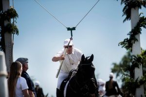 Ringriderfesten i Sønderborg er hvert år et tilløbsstykke, og blandt deltagerne finder man for 44. gang  familien Brodersen. Dette år repræsenteret i tre generationer.