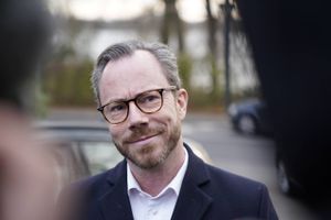 Mens S og V forhandler om bl.a. topskat, giver Finans dig her Finansministeriets vurdering af, hvad en højere topskattegrænse vil betyde for antallet af topskatteydere og for arbejdsudbuddet.