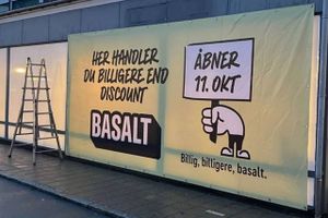 Danmarks største dagligvarekoncern har lanceret kæden Basalt. Her bliver kunderne mødt af et markant mere primitivt udtryk.