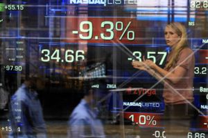 Nye tider kan være på vej på aktiemarkedet, efterhånden som coronakrisen nærmer sig en afslutning, og private investorer ikke længere har tid til at handle aktier, mener analytikere.