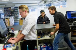 Et underskud på 12 mio. kr. tvang Blue City til at lukke en række butikker. Nu er tabet indhentet.