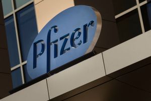 Det amerikanske medicinalselskab Pfizer er kommet i de italienske myndigheders søgelys for mulig skatteunddragelse.