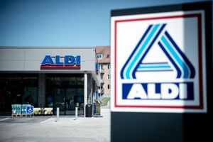 Aldi har siden 1977 haft discountbutikker i Danmark. Kæden har 180 af slagsen - 60 af dem er moderniseret til et nyt konceot som her i nordjyske Nørresundby. Foto: Christian Lykking.   