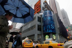 nvesteringsbanken Morgan Stanley har fået en stor bøde for lemfældig omgang med kundedata. Her bankens hovedkvarter i New York. Foto: AP Photo/Richard Drew.  