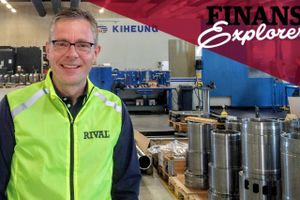 Henrik Holvad ejer og leder maskinfabrikken Rival nær Skanderborg. Virksomheden er grundlagt i 1962 af hans far.