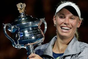 Caroline Wozniacki har altid været stærk i tresætskampe, men leddegigt og skadesproblemer har fået 2019 til at skille sig markant ud i negativ forstand.