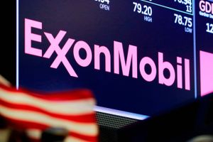 ExxonMobils kreditværdighed er i fare, bl.a. på grund af en stribe erstatningssager fra investorer, der mener, at selskabet ikke har taget klimaforandringerne alvorligt. Foto: AP/Richard Drew