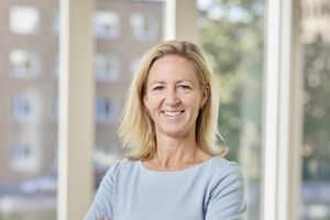 Den danske topchef i den svenske medicogigant Atos Medicals, Britt Meelby Jensen, har ingen planer om at skifte tilværelsen ud, efter Coloplast i dag købte virksomheden for 16 mia. kr. af kapitalfonden PAI Partners.