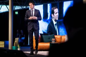 Hvis regeringen får sin vilje, vil TV 2 snart blive pålagt at betale udbytte til sin statslige ejer igen. Finanslovsudspillet budgetterer med et årligt krav på 275 mio. kr.  
