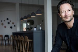 Salget buldrer frem for Muuto, der forener et nyt perspektiv på dansk design med udpræget forretningssans.