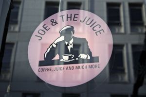 Joe & The Juice har i en ældre sag været under anklage for ikke at ansætte og forfremme kvinder i den amerikanske del af forretningen. 