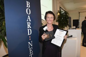 Advokat Marianne Philip modtager den første Corporate Governance Award uddelt af bestyrelsesnetværket Board Network. Foto: Hasse Ferrold/Board Network