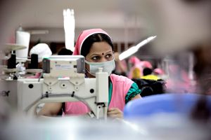 Bestseller har som de fleste i modeindustrien tøjproduktion placeret hos underleverandører ude i verden - bl.a. Bangladesh. Arkivfoto. Joachim Adrian.