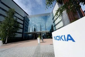 Nokia er efter opkøbet af Alcatel-Lucent klar til en omfattende trimning af selskabet, der vil komme til at koste et stort antal medarbejdere jobbet.