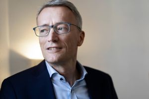 Det kan godt være, at Ringkjøbing Landbobank har nogle af landets mest tilfredse kunder. Men på investorsiden har Akademikerpension nu skruet bissen på for at få banken til at levere mere ambitiøse klimaplaner.