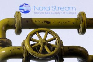 Gazprom har reduceret strømmen af naturgas gennem Nord Stream-rørledningen med »rutinemæssig vedligeholdelse« som begrundelse. »Tyskland, vi og andre mener, at det er en løgn,« siger Italiens premierminister Mario Draghi. Foto: Reuters/Dado Ruvic