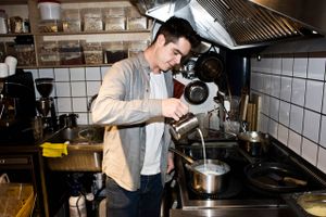 NorgesGruppens datterselskab sigter mod at åbne to-tre restauranter i Oslo »så hurtigt som muligt«.