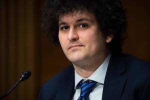 FTX, verdens måske største kryptobørs, er brudt sammen. Milliarder er tabt, formuer forsvundet og finansverdenen hensat i chok. Bag skandalen står Sam Bankman-Fried – manden, der ønskede at blive milliardær, blot for at kunne forære det hele væk igen.