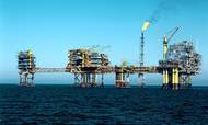 Det giver fortsat politiske dønninger, at Mærsk-koncernen sidste år besluttede at sælge sin olieforretning til den franske energigigant Total for knap 45 mia. kr. Foto: Polfoto.