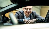 Erik Rasmussen, adm. direktør og hovedaktionær i Via Biler, der de seneste år har været én af Danmarks hurtigstvoksende bilforhandlere, men i 2017 kunne notere tilbagegang i indtjeningen og knap så stor vækst i omsætningen. Foto: Via Biler