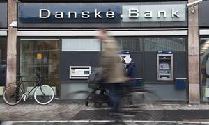 Danske Bank arbejder sammen med seks nordiske banker på at etablere et system, der bl.a. åbner for, at forbrugere kan lave konto- til kontooverførsler på tværs af de nordiske landegrænser. Foto: Gregers Tycho.