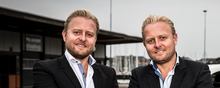 Tvillingerne Thomas (tv) og Ulrich Cort Hansen (th), der i står i spidsen for Takeout Group, vil nu ekspandere. Familievirksomheden blev stiftet i 2001 og er ejet og drevet af tvillingerne samt to yderligere brødre. Foto: PR