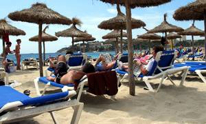 Turistsæsonen er allerede tabt for i år for Mallorca. Hotellerne tager nu konsekvensen og lukker langt tidligere end opridneligt planlagt. Foto: Knud Wilhelmsen