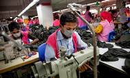 Bestseller har som de fleste i modeindustrien tøjproduktion placeret hos underleverandører ude i verden - bl.a. Bangladesh. Arkivfoto: Jacob Ehrbahn.