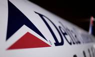 Delta Air Lines er ligesom mange andre flyselskaber blevet hårdt ramt af coronakrisen, der har holdt folk indendøre og flyene på jorden.  Foto: LUCAS JACKSON // Ritzau Scanpix