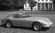 En Ferrari 275 GTB satte i sidste uge rekord for dyreste pris på en bil solgt på onlineauktion. Foto: Arkiv.