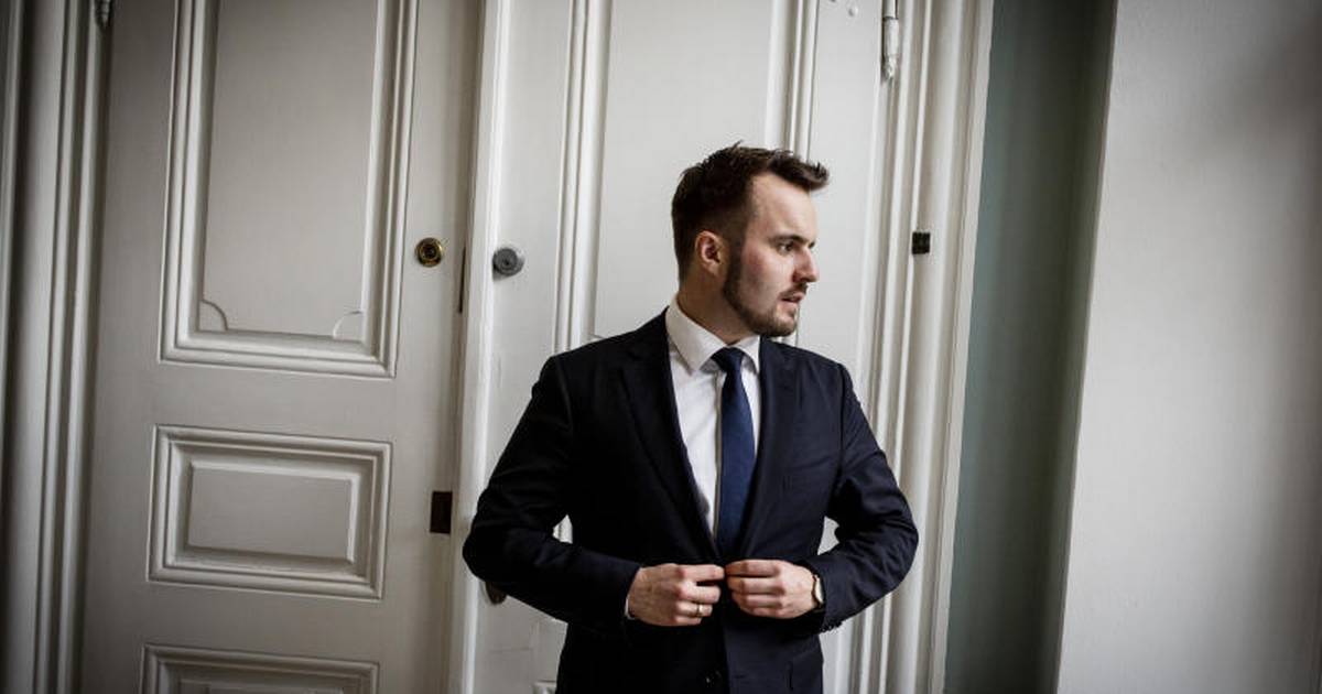 Simon Kollerup går på sygeorlov Dan Jørgensen skal være vikar