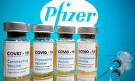Det er måske snart ikke længere kun vacciner, Pfizer sælger i forbindelse med coronapandemien. En pille til behandling af covid-19 afventer godkendelse. Foto: Reuters.