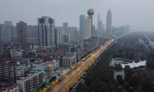 Den kinesiske storby Wuhan. Foto: Reuters.
