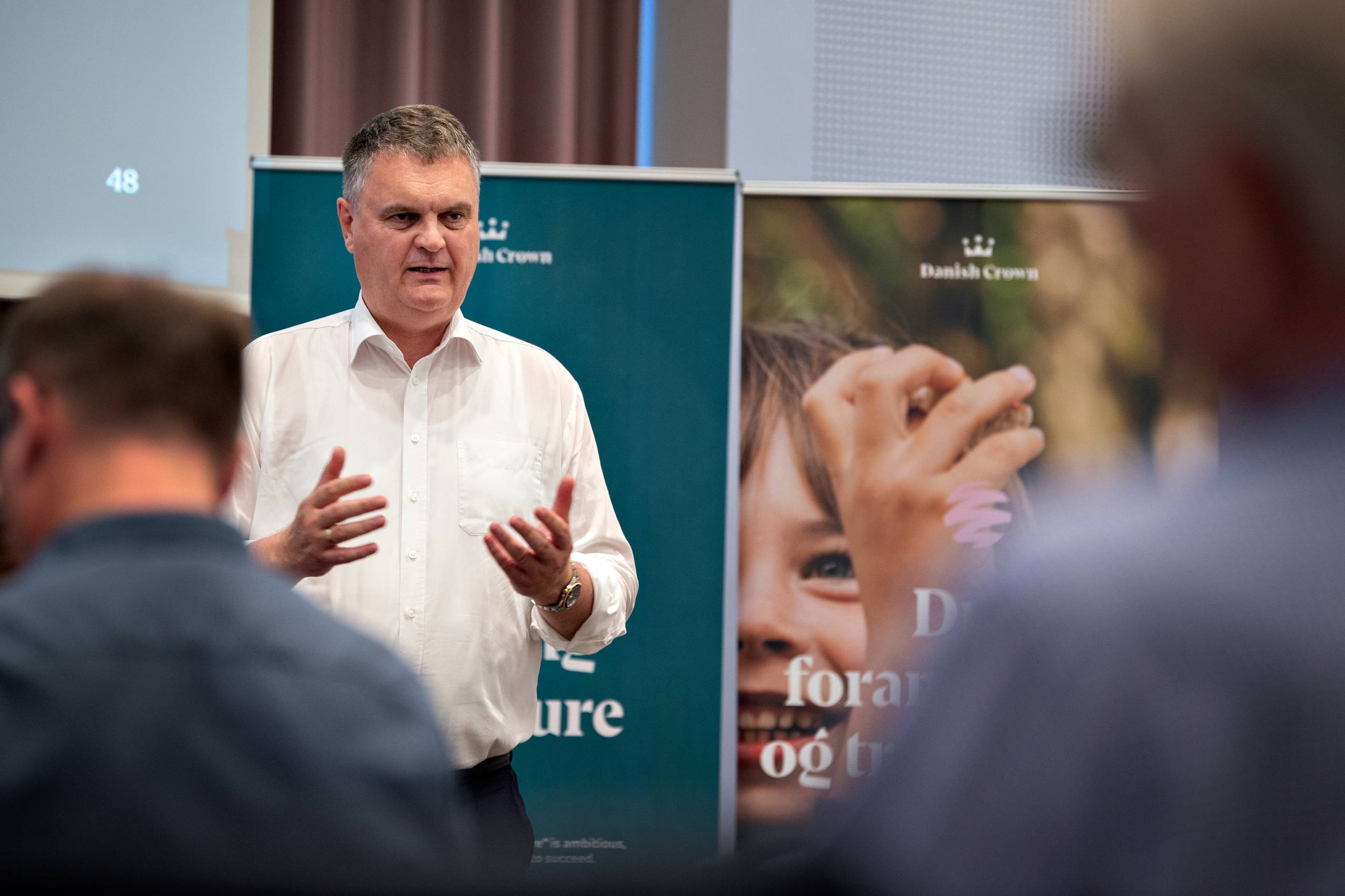 Adm. direktør Jais Valuer præsenterede tirsdag på et pressemøde i København en ny strategiplan for den landmandsejede Danish Crown-koncern, der i fjor omsatte for 61 mia. kr. og har 25.000 medarbejdere. Foto: Brian Karmark. 