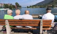 Forsikring & Pension vil udskyde debatten om at lade folkepensionsalderen stige knap så hurtigt som nu. Foto: AP/Frank Hörmann